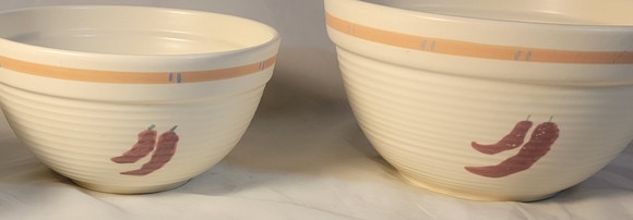 Mixing Bowl Set Vintage Taos Treasure Craft Chili Pepper - Picture 1 of 8